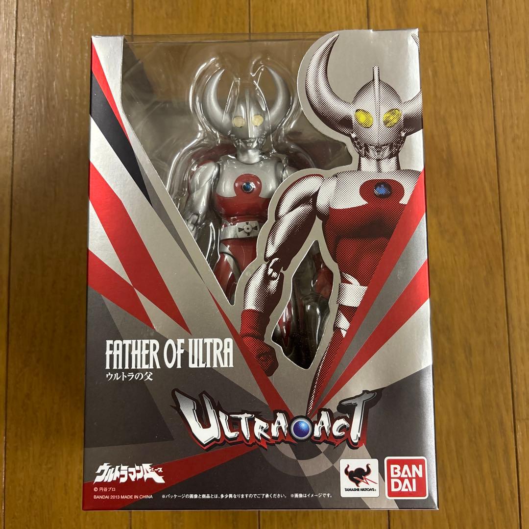 ULTRA-ACT ウルトラの父