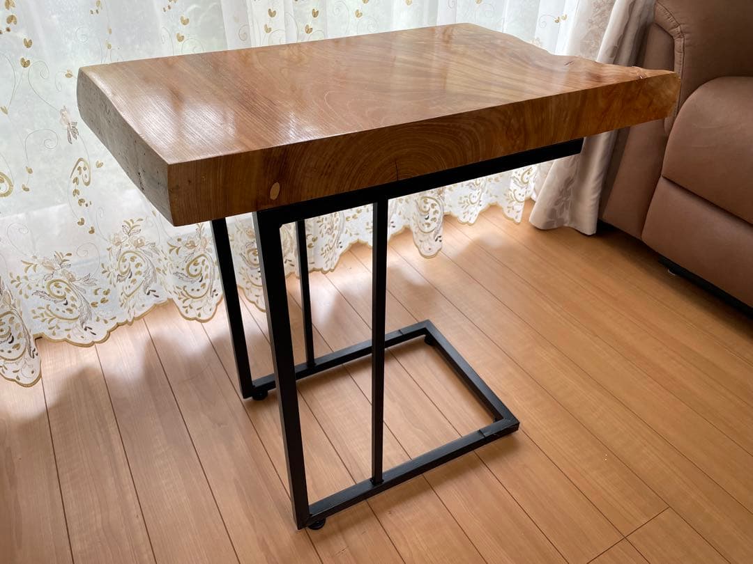 nn　一枚板　欅（けやき）　サイドテーブル　コーヒーテーブル