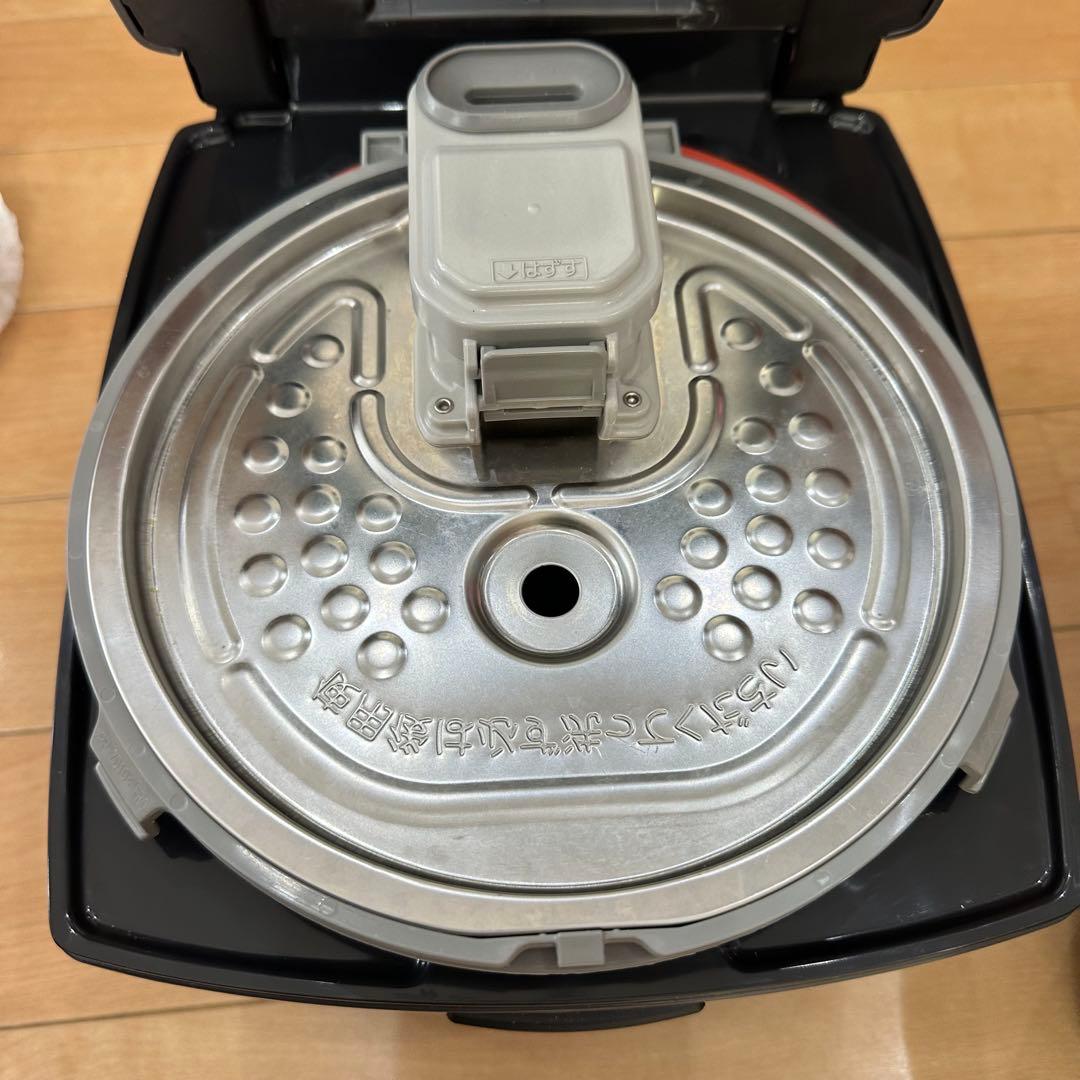 22年製のMITSUBISHI NJ-VVD10-B IHジャー炊飯器 5.5合