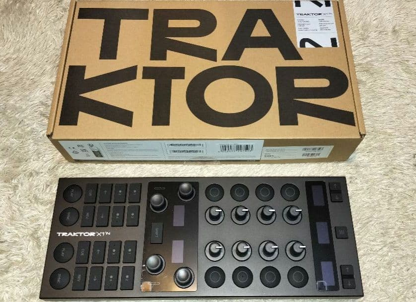 DJ機材 NATIVEINSTRUMENTS Traktor Kontrol X1 MK3