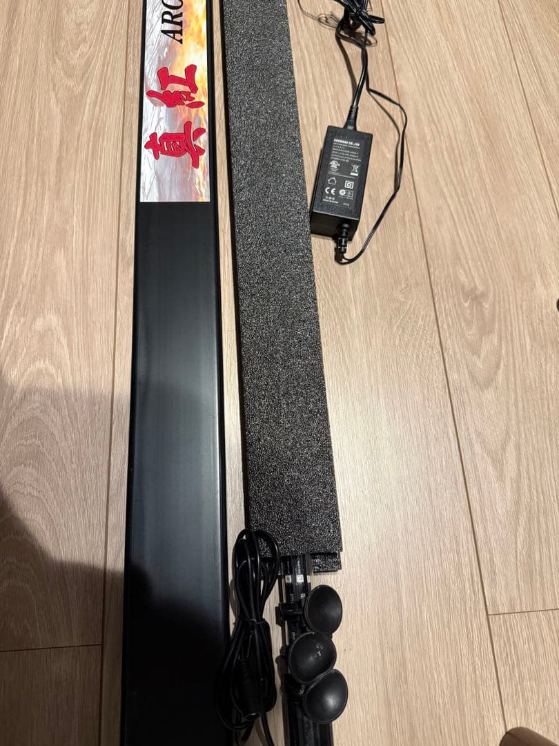 格安！真紅アロワナ専用テンニングLED1800水槽用(172㎝)