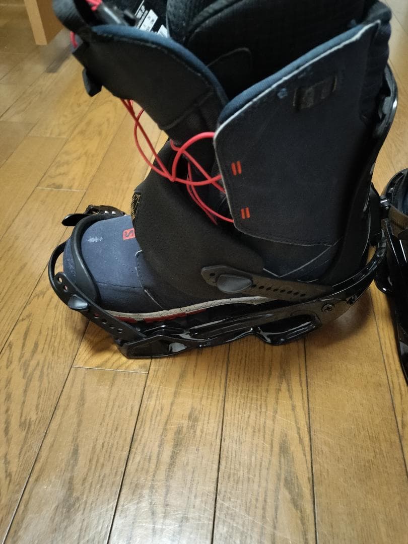 【売却済】Salomon スノボブーツ 26cm ビンディング M ケース付