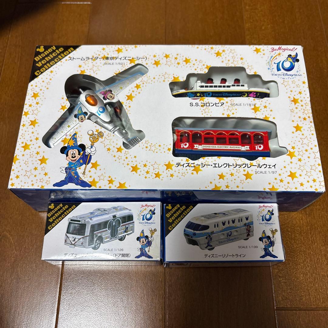 トミカ　ディズニーシー　10周年記念　ビークルコレクション