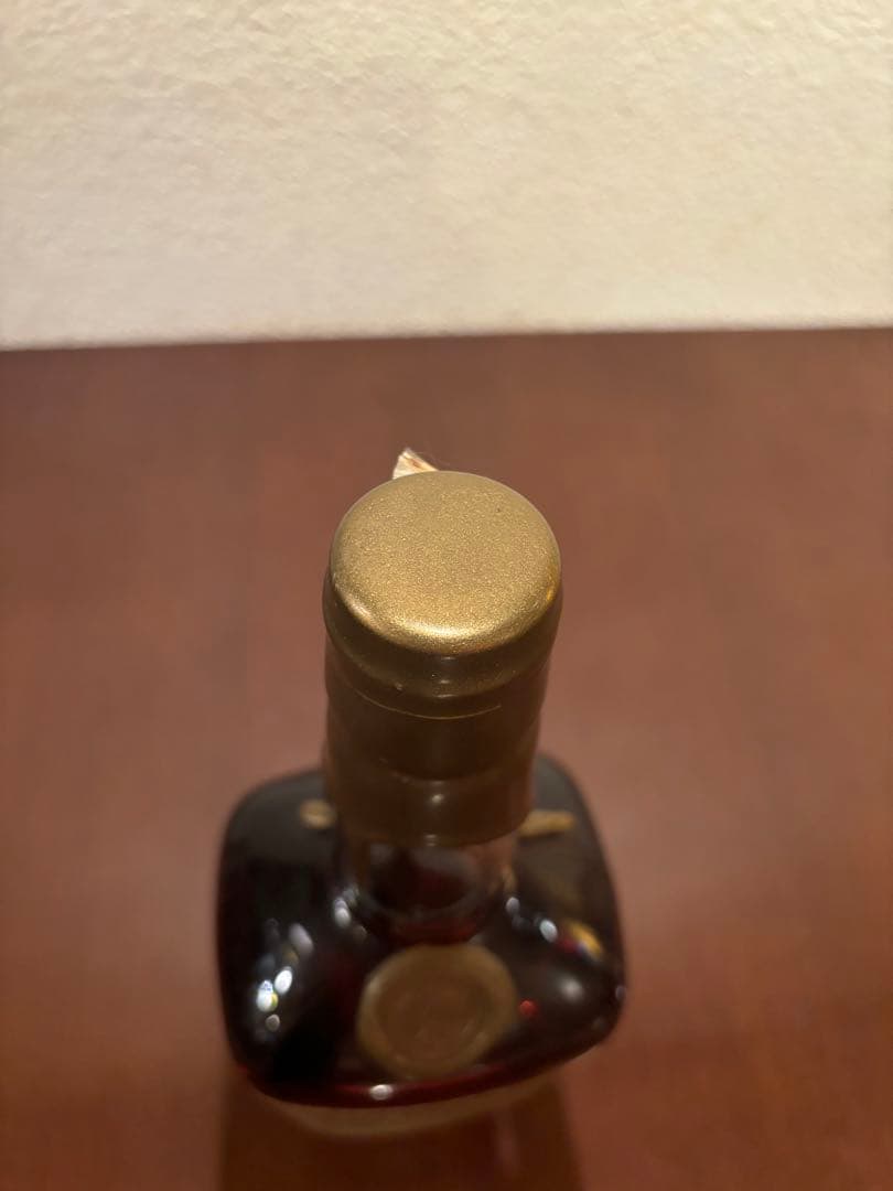 【SALE中未開栓品】メーカーズマーク　ゴールドトップ Maker's Mark