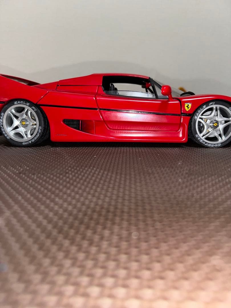 Ferrari F50 1/12 メタルダイキャスト　完成モデル