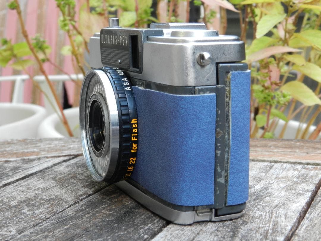 世界で１つ　OLYMPUS PEN EE-2 ハーフフレームフィルムカメラ　美品