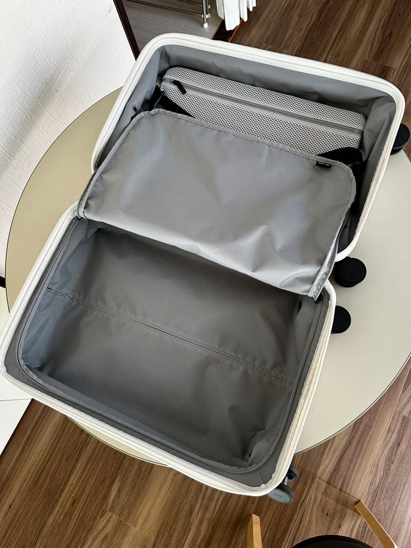 Aer スーツケース Carry-On キャリーオン〈48リットル・ホワイト〉