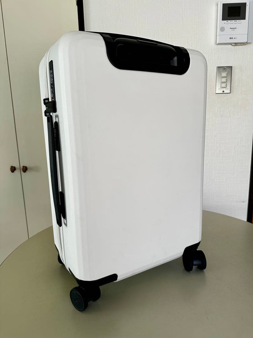 Aer スーツケース Carry-On キャリーオン〈48リットル・ホワイト〉