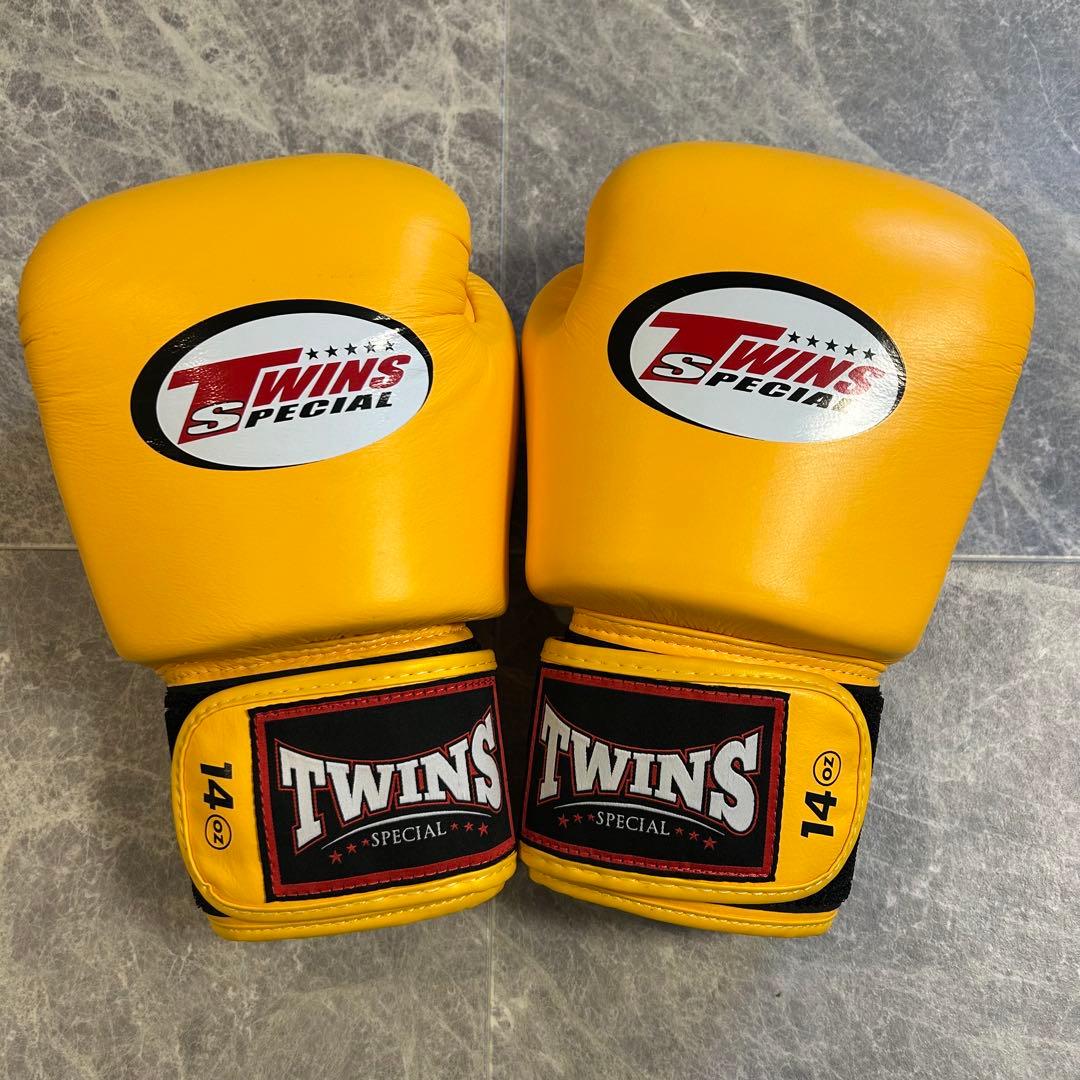 TWINS SPECIAL 14オンス ボクシンググローブ イエロー　【正規品】