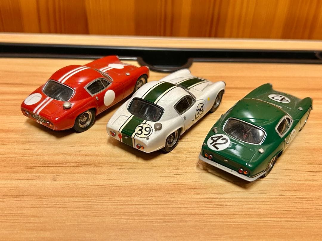 Newcon 1/43 1960年 ロータスエリート プロのモデラー作成　3台