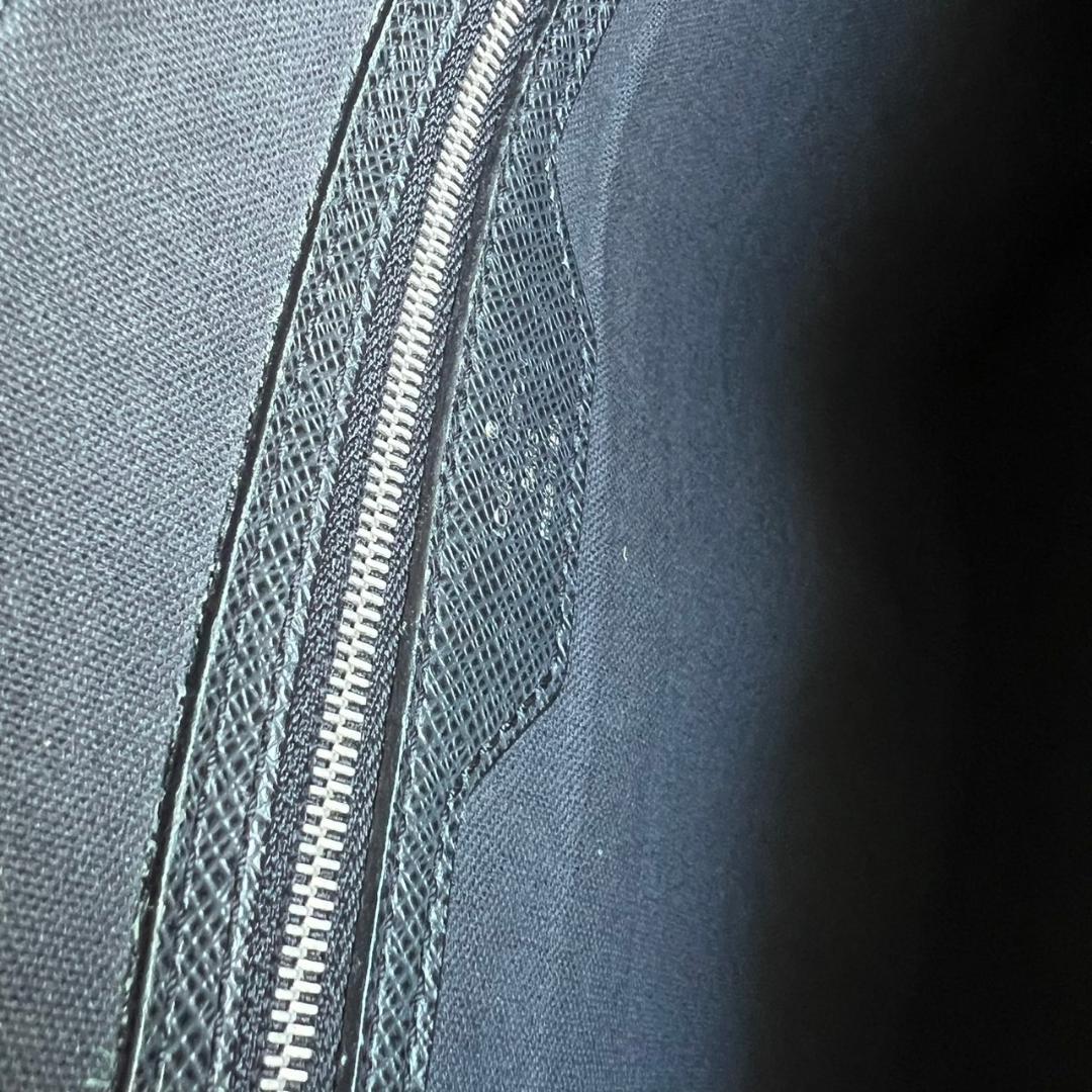 ⭐️LOUIS VUITTON⭐️ルイヴィトン タイガ アレクサンダー