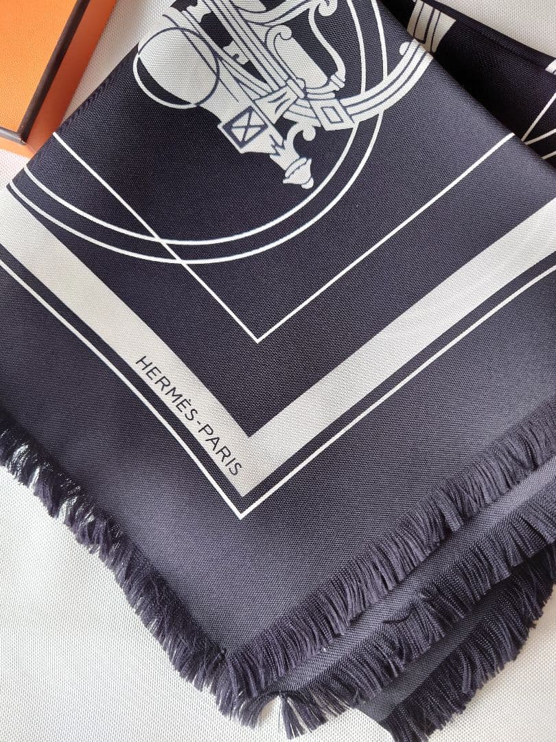 ’23AW HERMÈS エクス・リブリス フリンジスカーフ 80