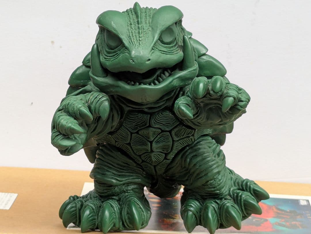 【怪獣ガメラのプラモデル(前田裕幸デフォルメ版)1/250】1995 自作中古品
