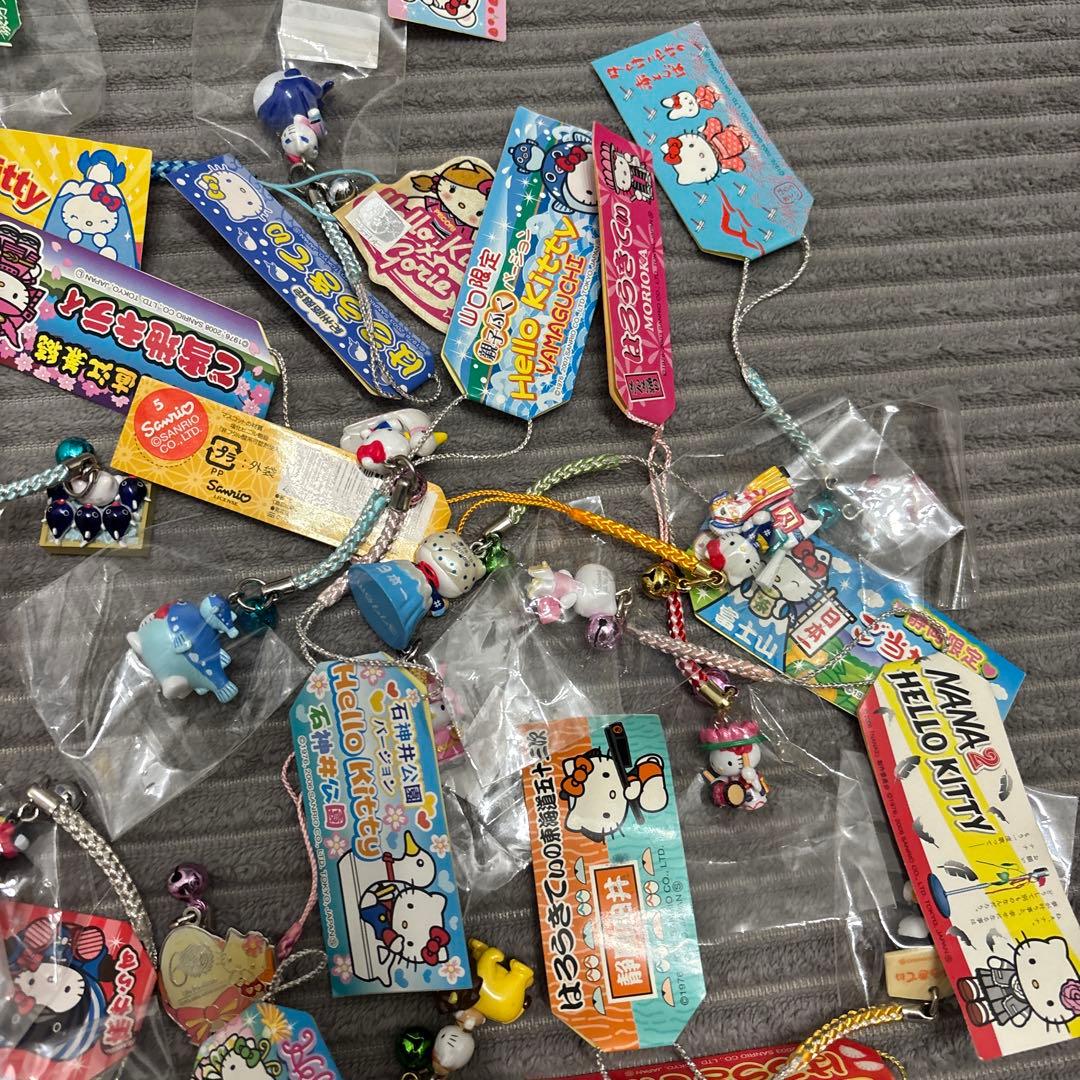 ハローキティ ご当地ストラップまとめ売り