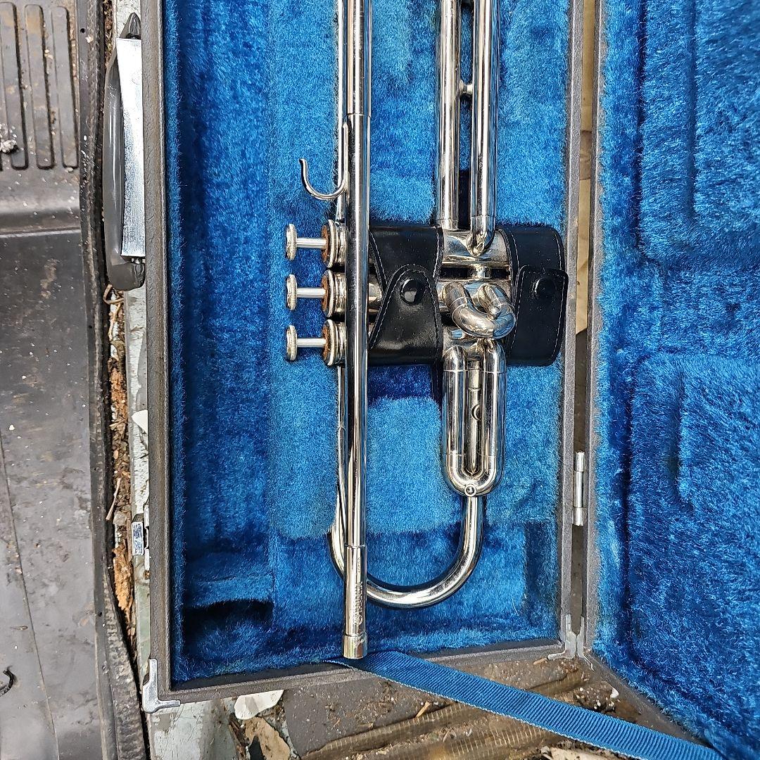 美品 YAMAHA YTR-135 ヤマハ トランペット ハードケース付き