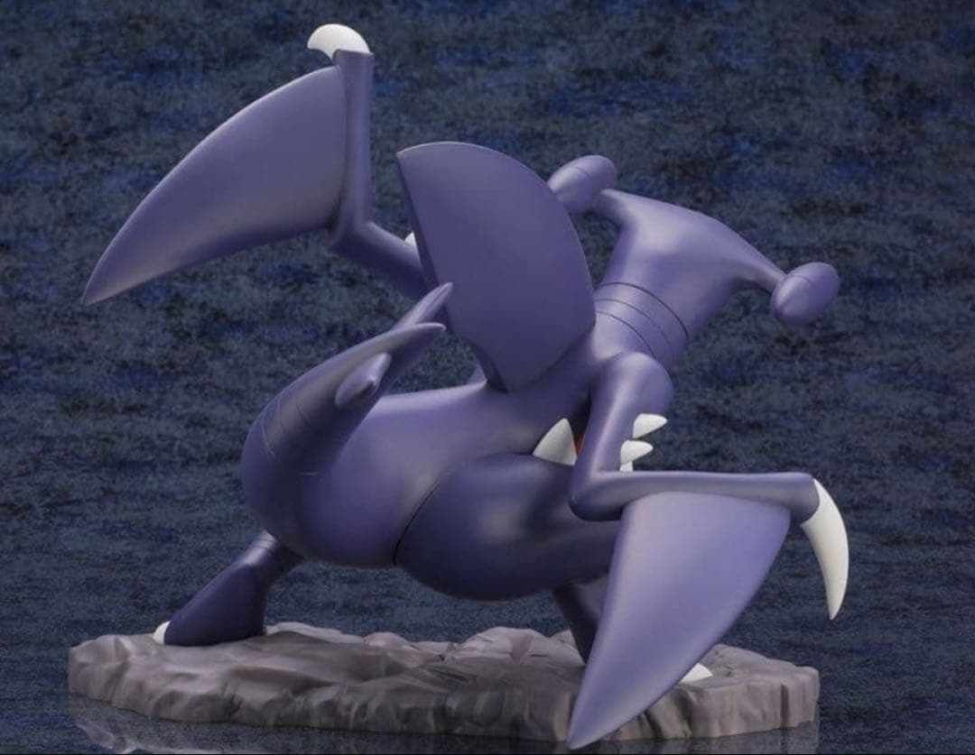 【未開封】ARTFX J シロナ with ガブリアス