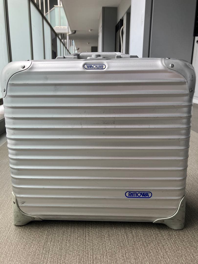 リモワ トパーズ ビジネストロリー 2輪 / Rimowa