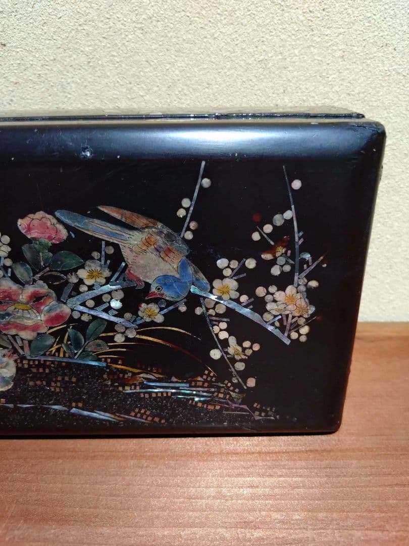 梶井さん専用です。江戸時代 長崎螺鈿 梅と鶯 花紋 小箱