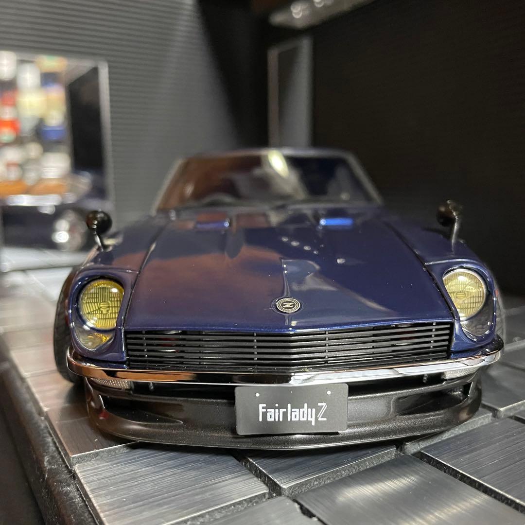 イグニッションモデル 1/18 日産 フェアレディーZ(S30)カスタム仕様❷
