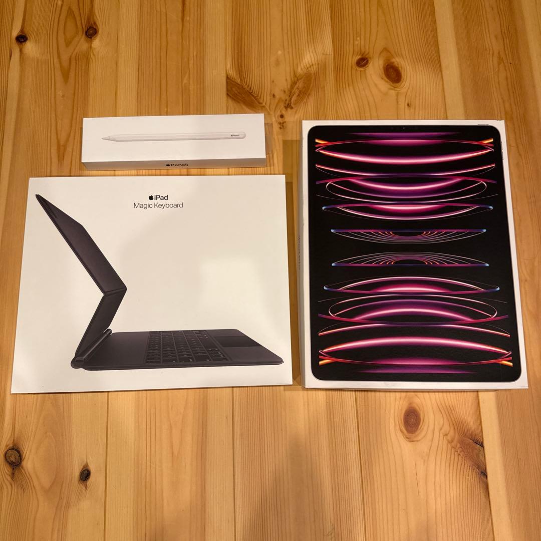 【美品お得セット！】iPad Pro 12.9インチ 第6世代(256GB)