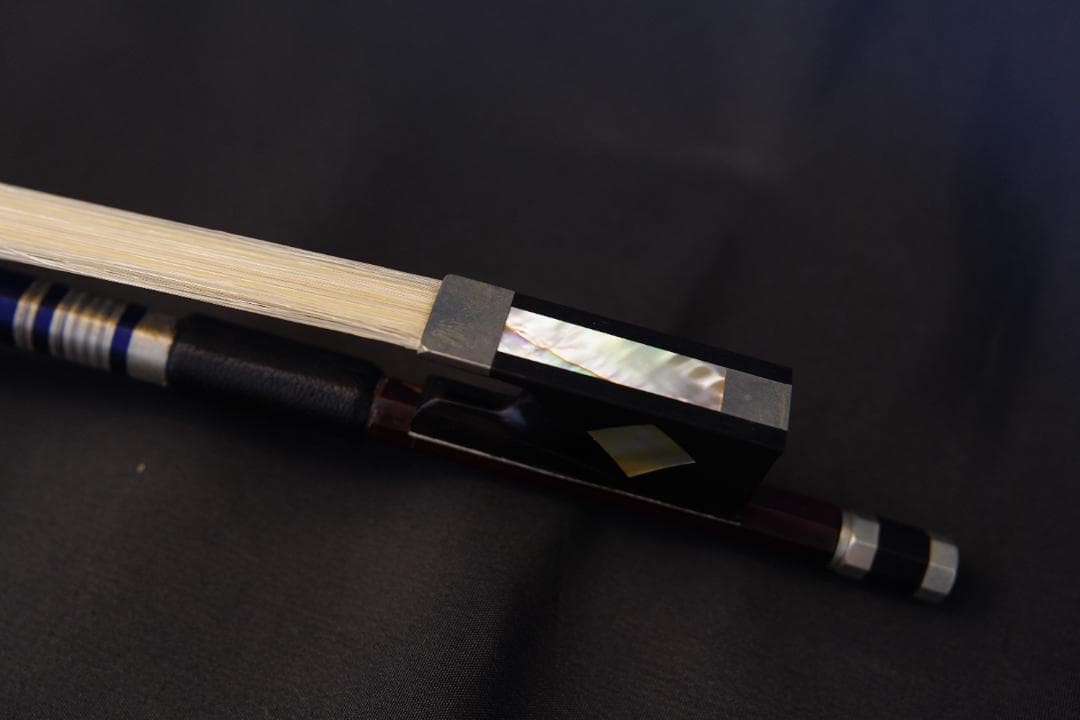 ペーパームーン様　バイオリン　フェルナンブーコ　弓　4/4　シルバー＆シルク