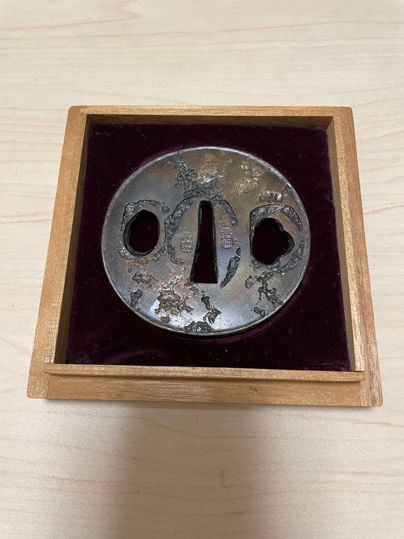 雲州弘光　金属製 鍔(つば) 専用ケース付き