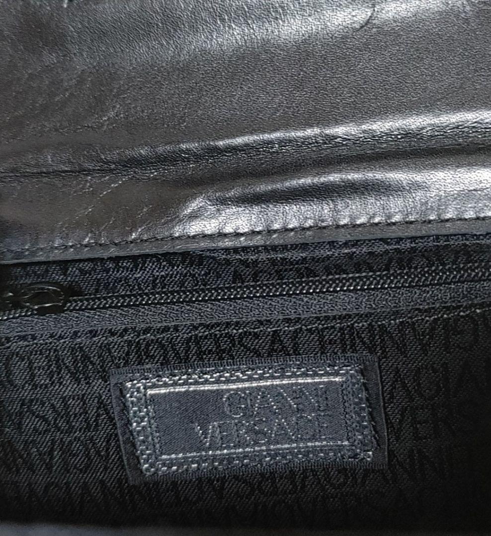 ヴェルサーチバニティバック