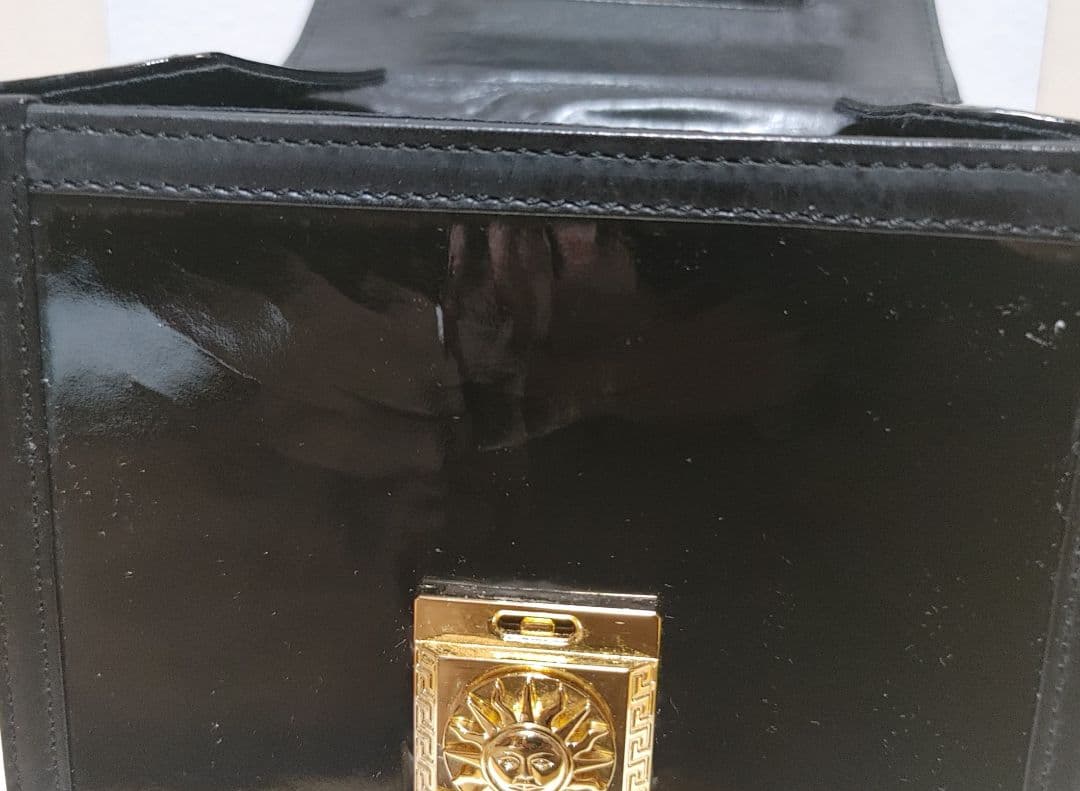 ヴェルサーチバニティバック