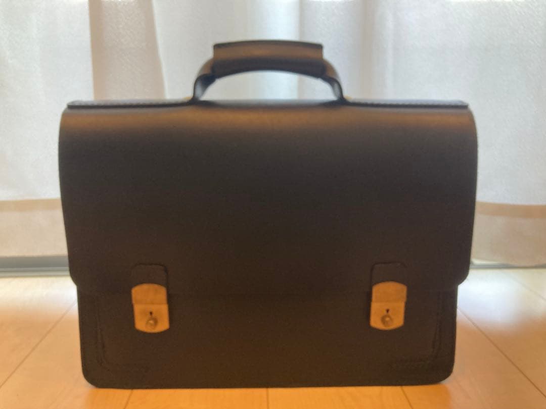 ヘルツ　前後ふた付きポケット・2wayビジネスバッグ(BC-54)