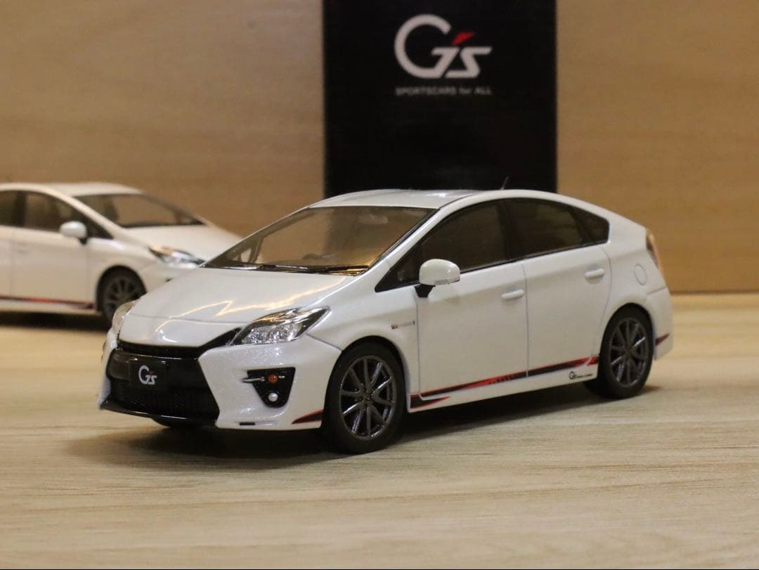 G's PRIUS 070 プリウス カラーサンプル ミニカー 1/30 GS