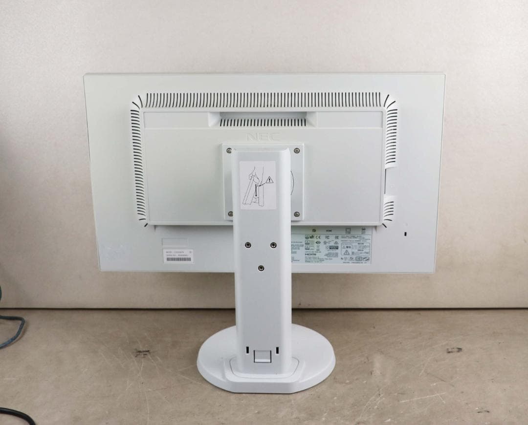 ホアン　3台　NEC　24型　E241N　フルHD　HDMI　スピーカー
