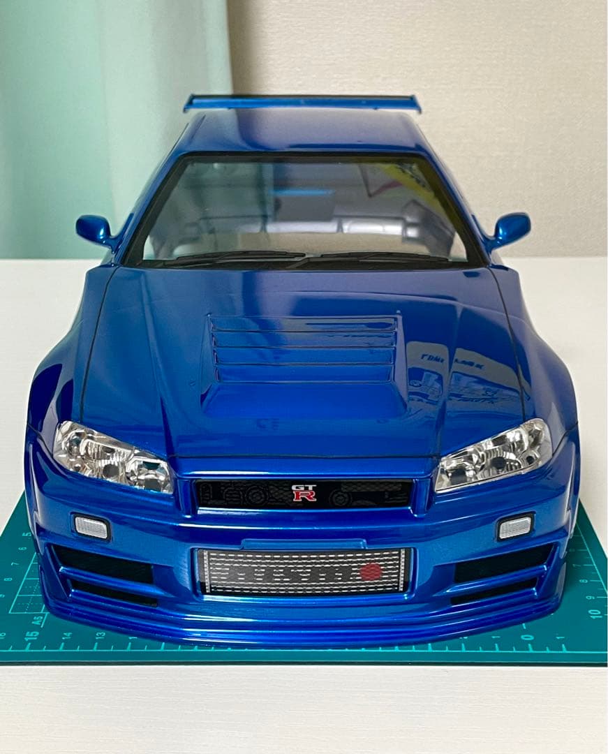 タミヤラジコンボディR34 GTR Z-tune