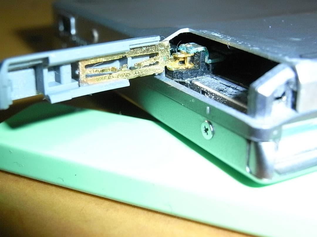 【動作確認済・充電池新品】panasonic ポータブルMDプレーヤ　MJ-57