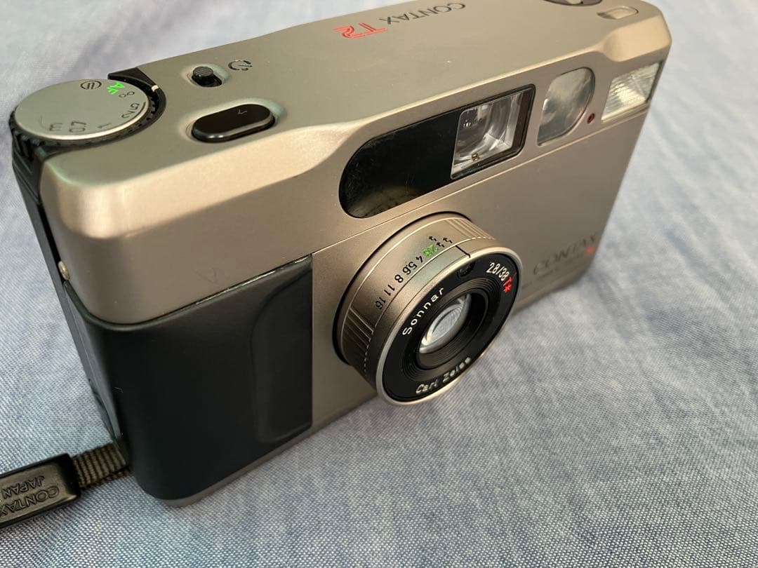 CONTAX T2 コンパクトフィルムカメラ