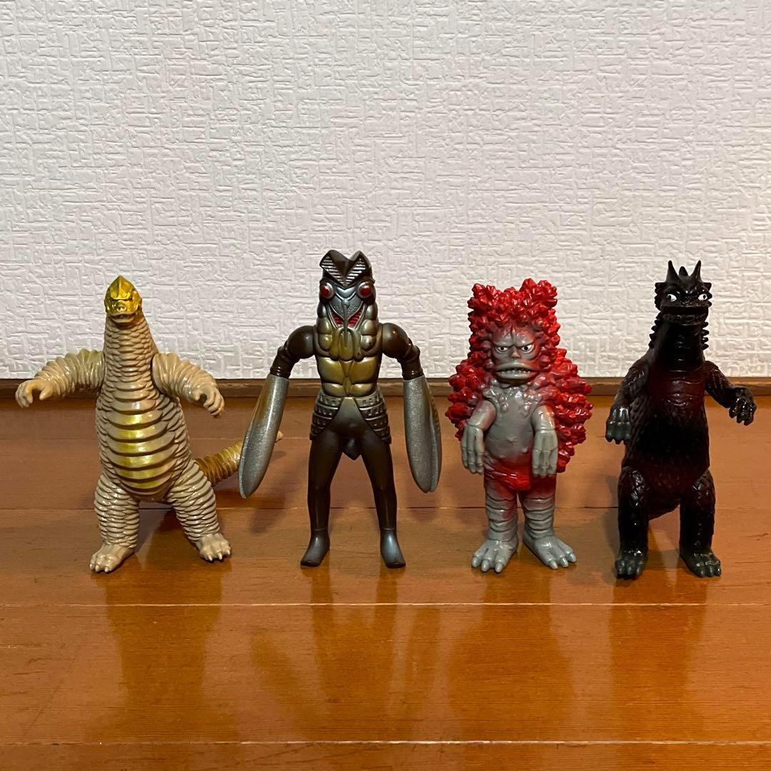 ☆ウルトラ怪獣シリーズ ソフビ 31体セット レトロ☆