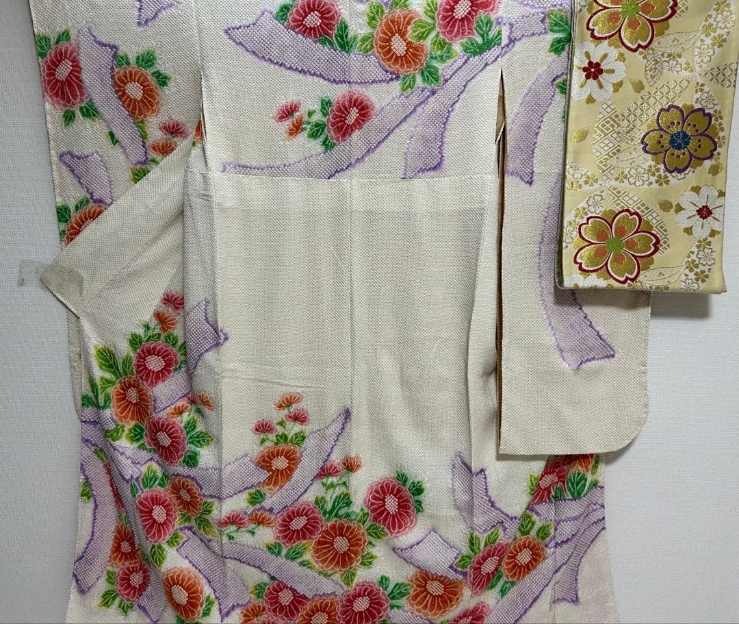 豪華振袖４点セット！！　きぬたや？　総絞り　花柄　１９７
