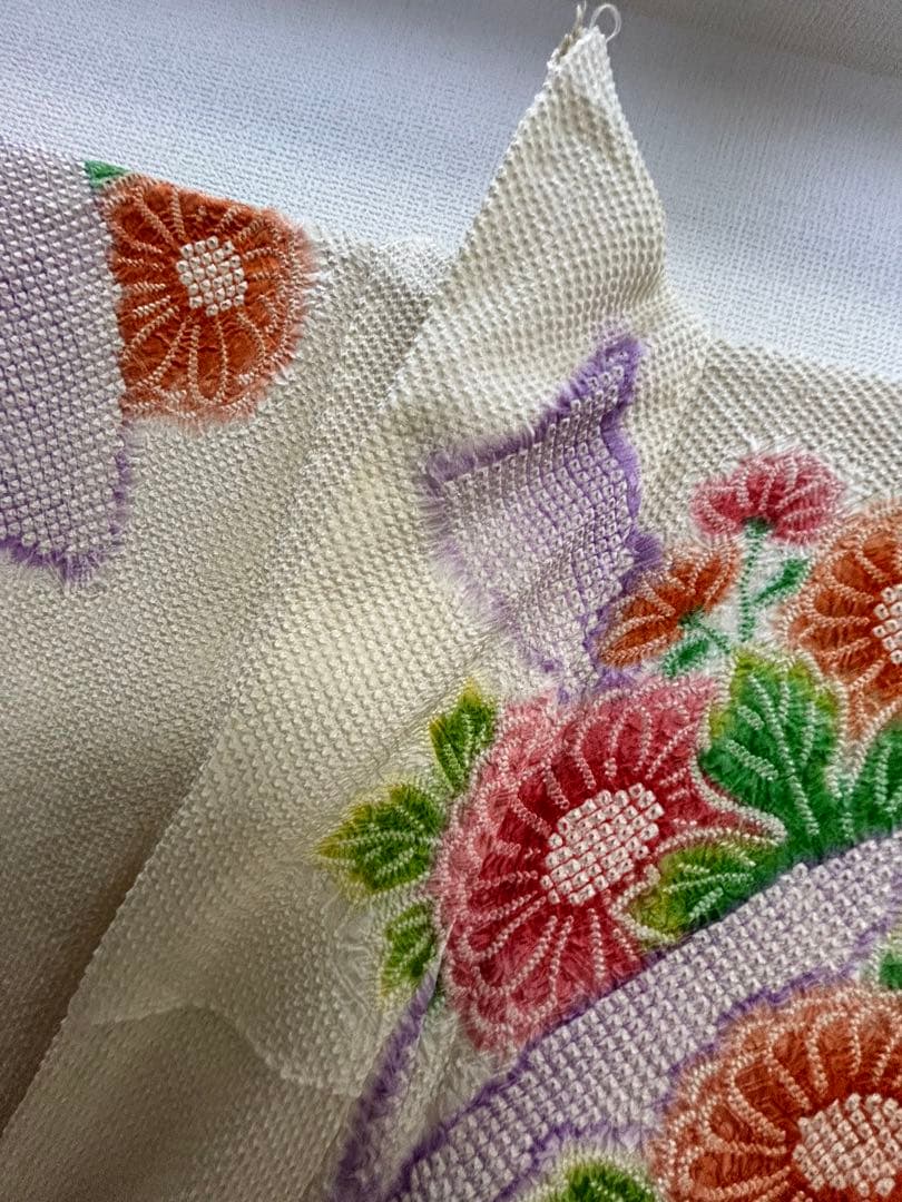 豪華振袖４点セット！！　きぬたや？　総絞り　花柄　１９７