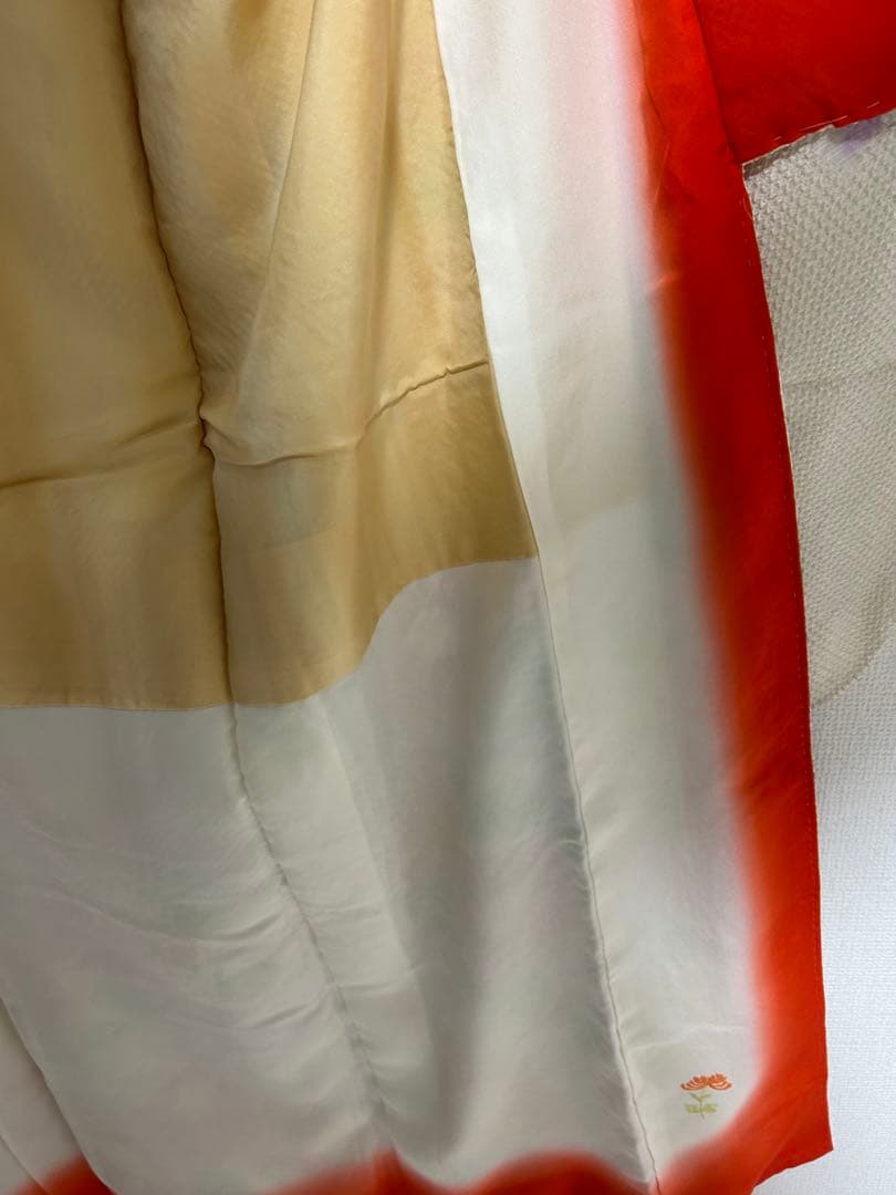 豪華振袖４点セット！！　きぬたや？　総絞り　花柄　１９７