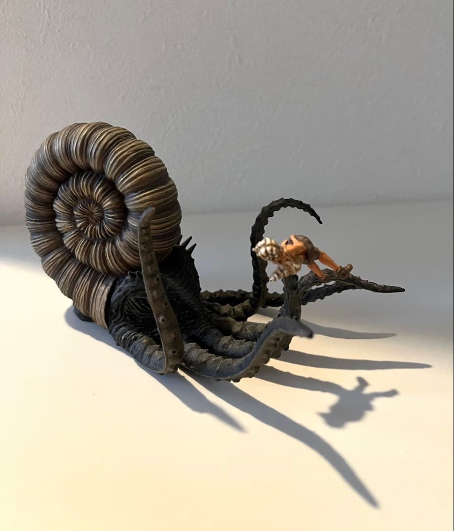 巨大アンモナイトフィギュア　特撮レアもの