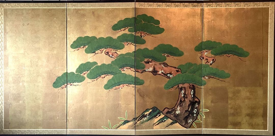 四つ折り屏風　日本画　金箔彩色　能松(舞台松)