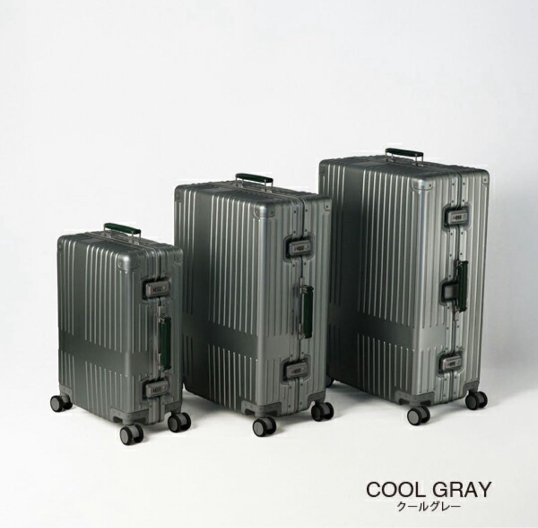 週末特価【新品未使用】最新型イノベーターINV1811STPクールグレー36L