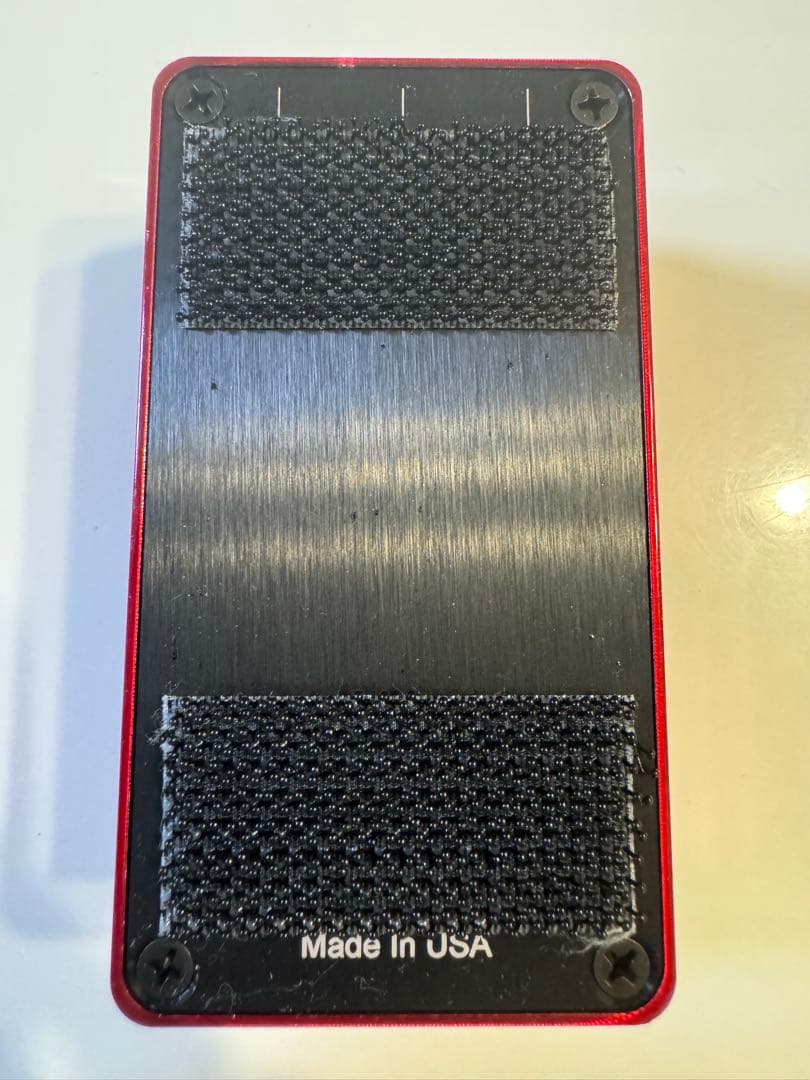 Suhr Riot Crimson red 限定カラーモデル 500台限定