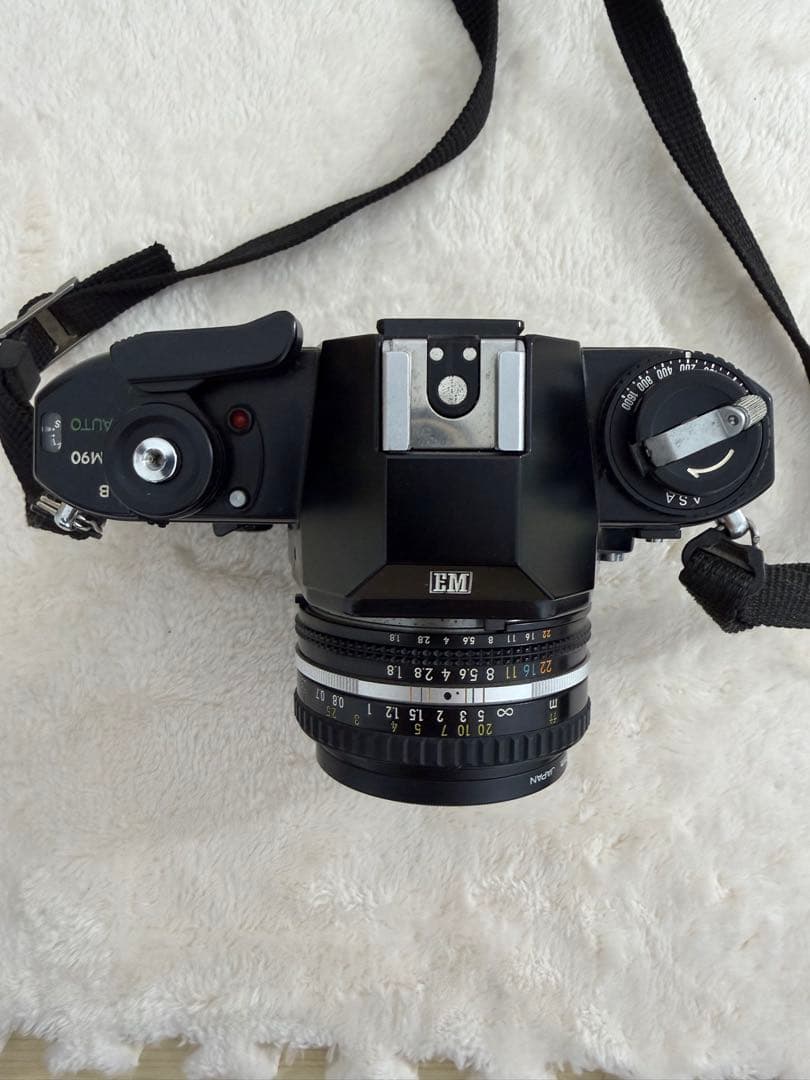 Nikon EM 一眼レフカメラ NIKKOR 50mm f/1.8