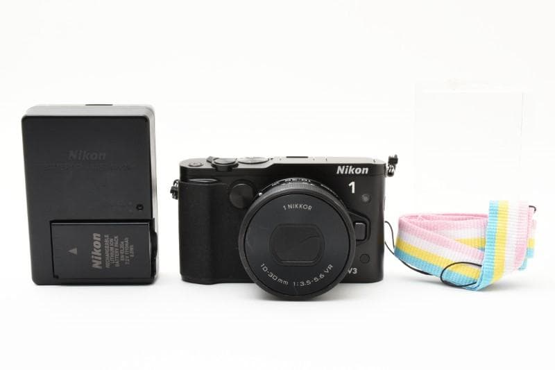 デジタルカメラ Nikon 1 V3, NIKKOR 10-30mm F/3.5-5.6 VR