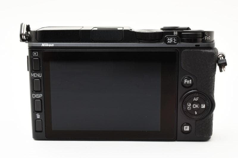 デジタルカメラ Nikon 1 V3, NIKKOR 10-30mm F/3.5-5.6 VR