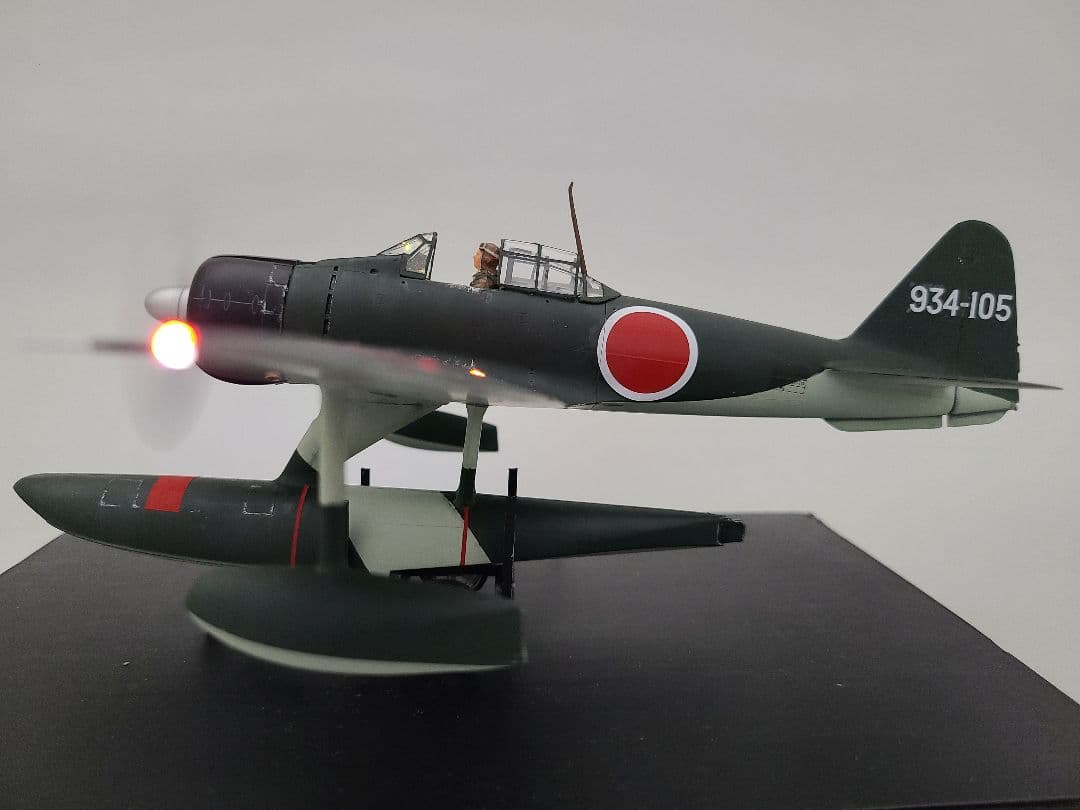 日本海軍二式水上戦闘機 タミヤ1/48完成品