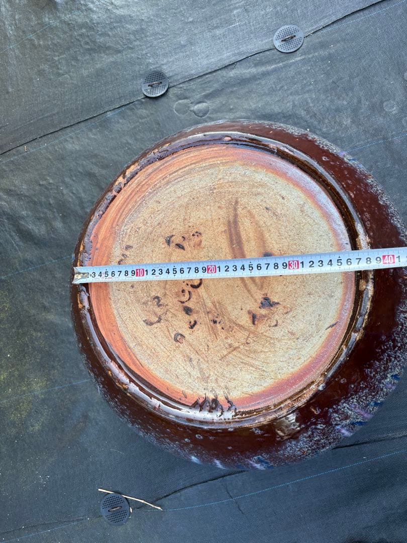 陶器　メダカ鉢・火鉢・花鉢（19８）