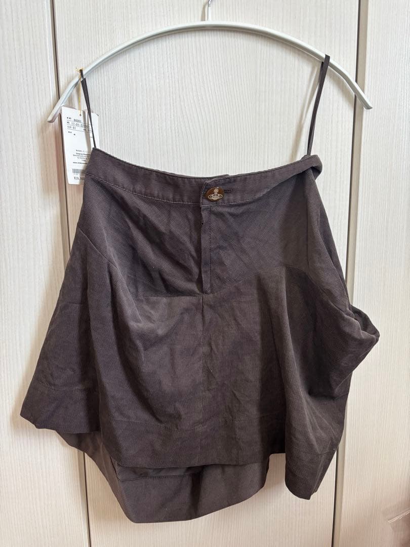 ヴィヴィアンウエストウッド　スカート　新品　未使用