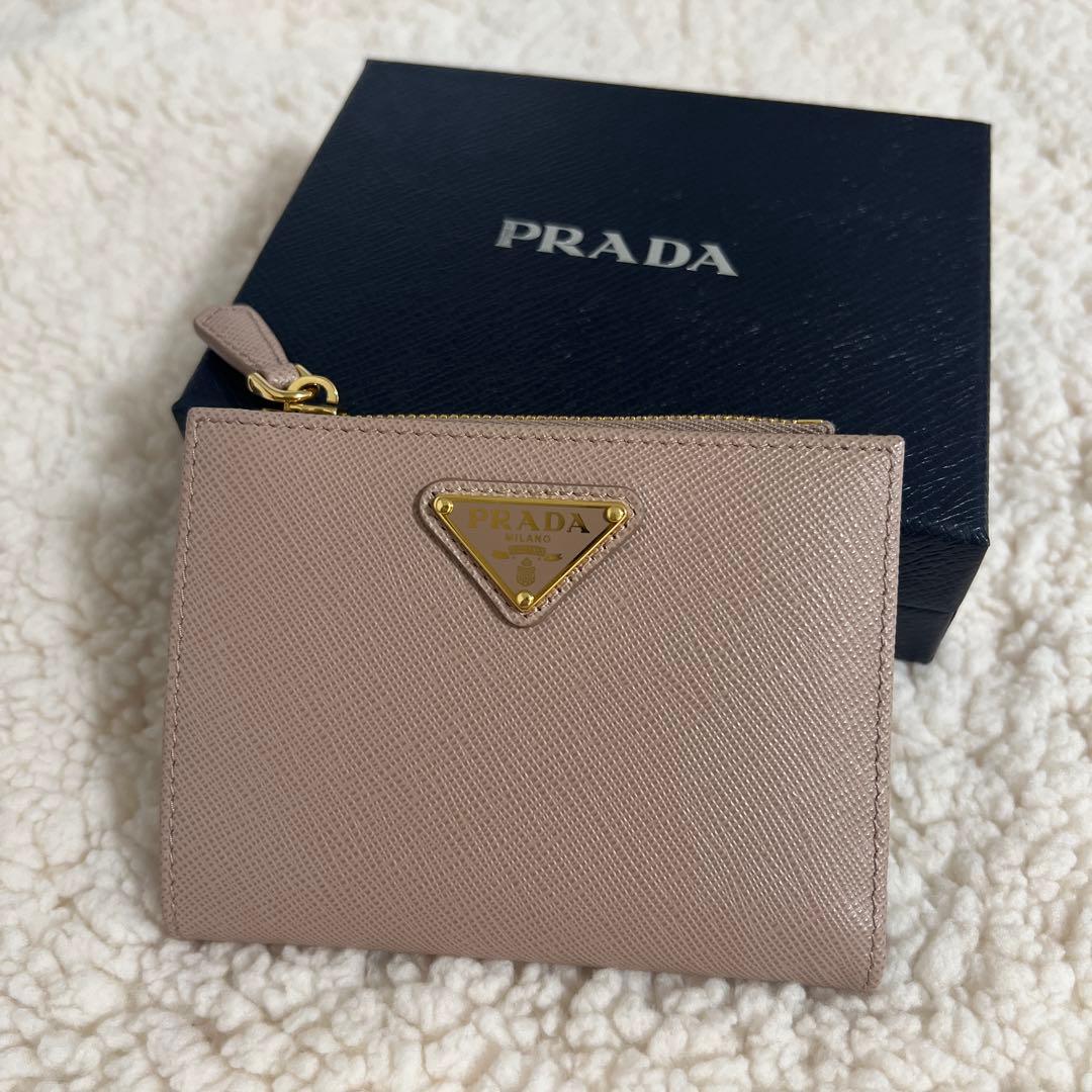 PRADA サフィアーノレザー 二つ折り財布