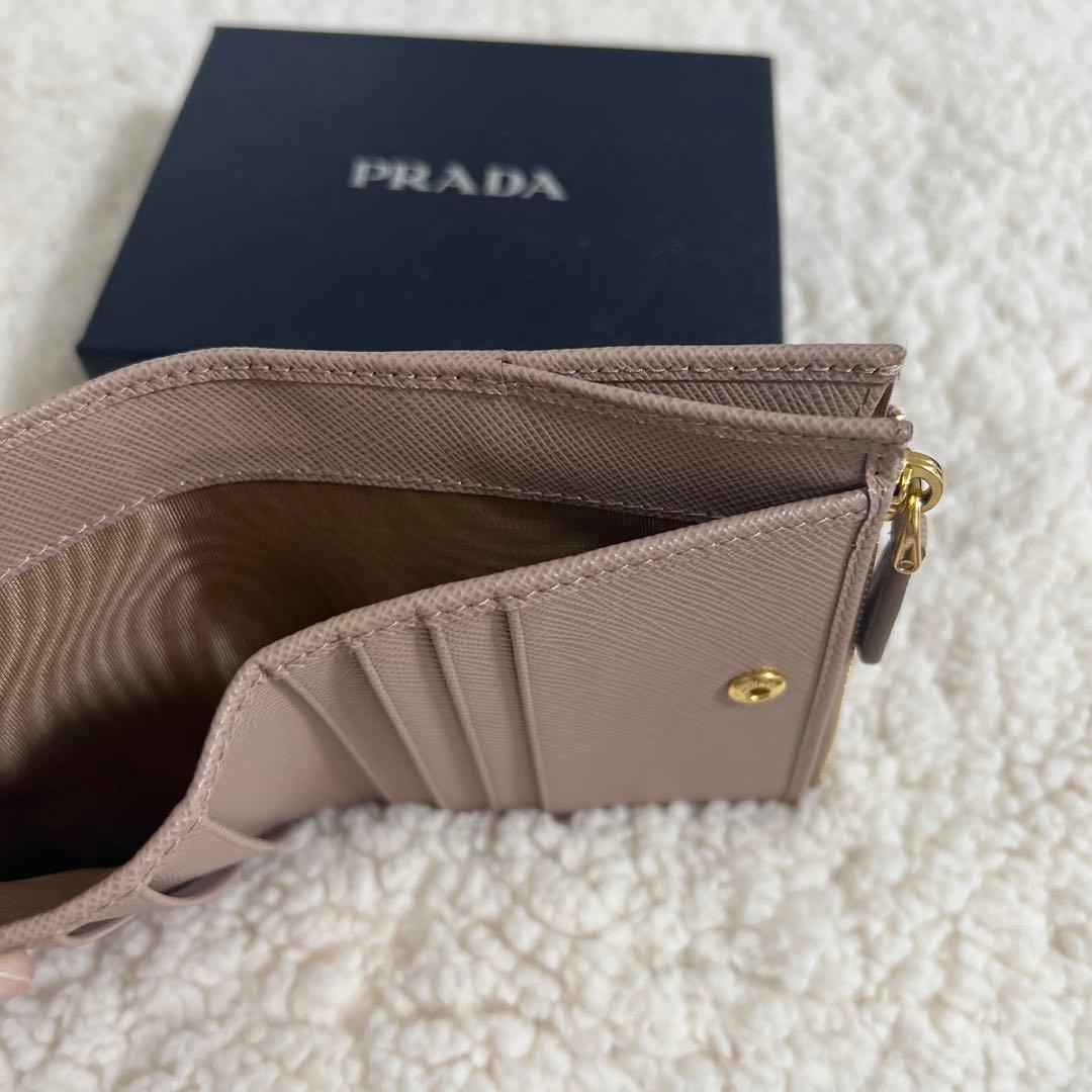 PRADA サフィアーノレザー 二つ折り財布